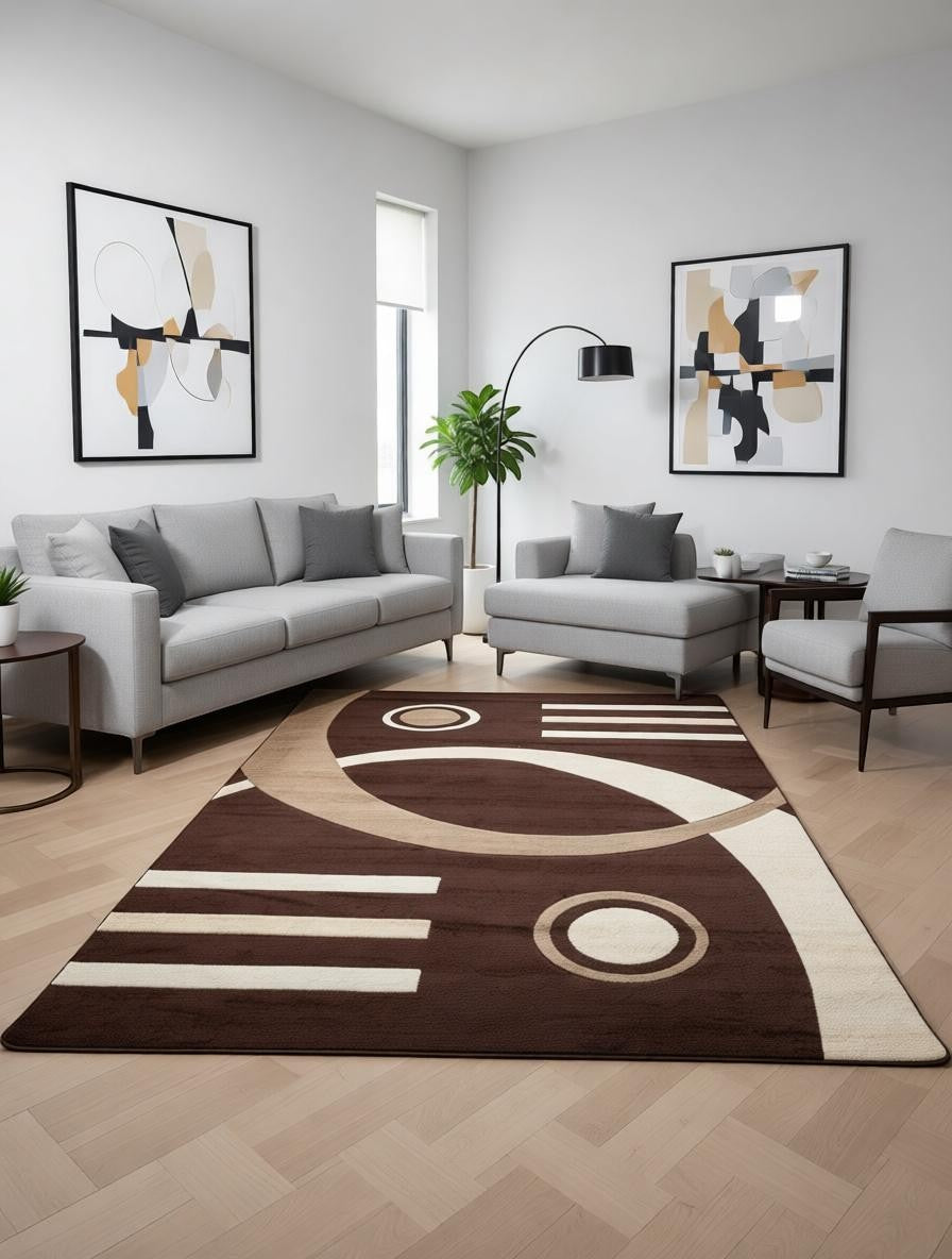 CarpetlyHome barna, bézs és krémszínű geometrikus mintás modern szőnyeg, 100% polipropilén, 12 mm szálhossz.