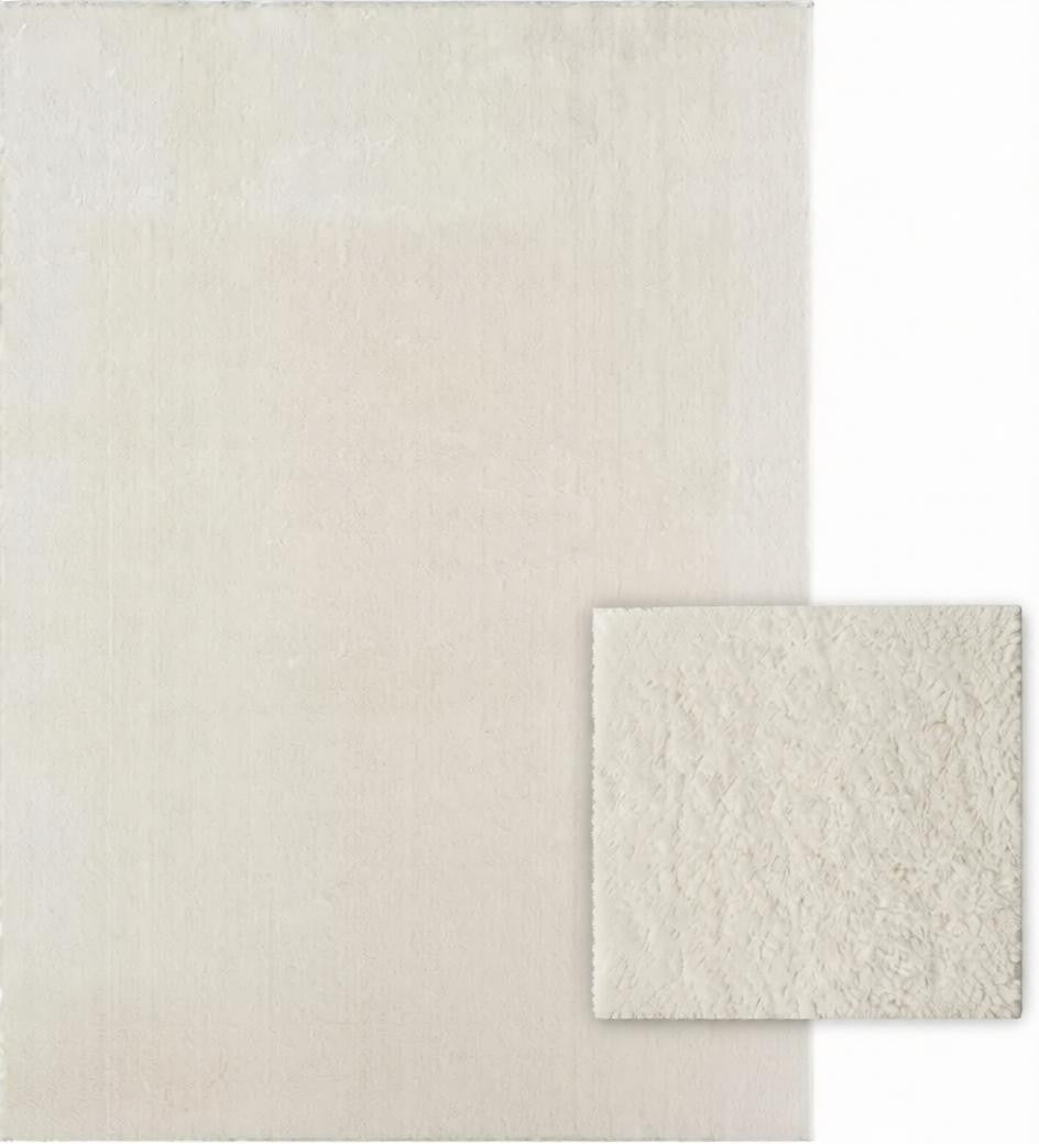 CarpetlyHome krémszínű, puha plüss szőnyeg, 12 mm szálhosszúsággal, ideális nappaliba vagy hálószobába.