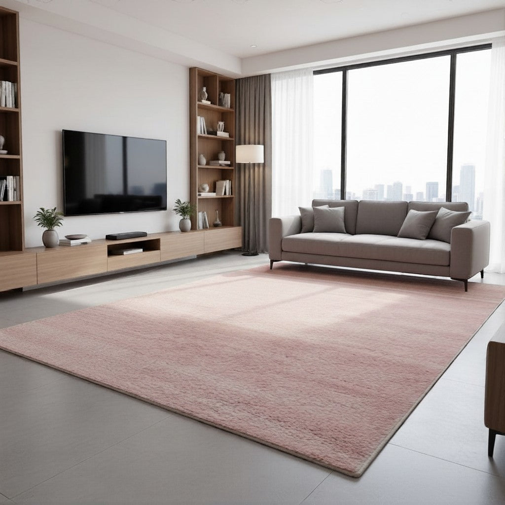 CarpetlyHome Milano modern rózsaszín szőnyeg puha polipropilén szálakkal világos nappaliban