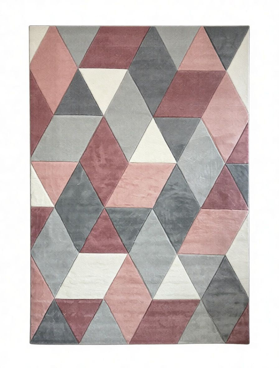 CarpetlyHome púder-szürke, törtfehér és szürke geometriai mintás modern szőnyeg, 100% polipropilén, 12 mm szálhossz.