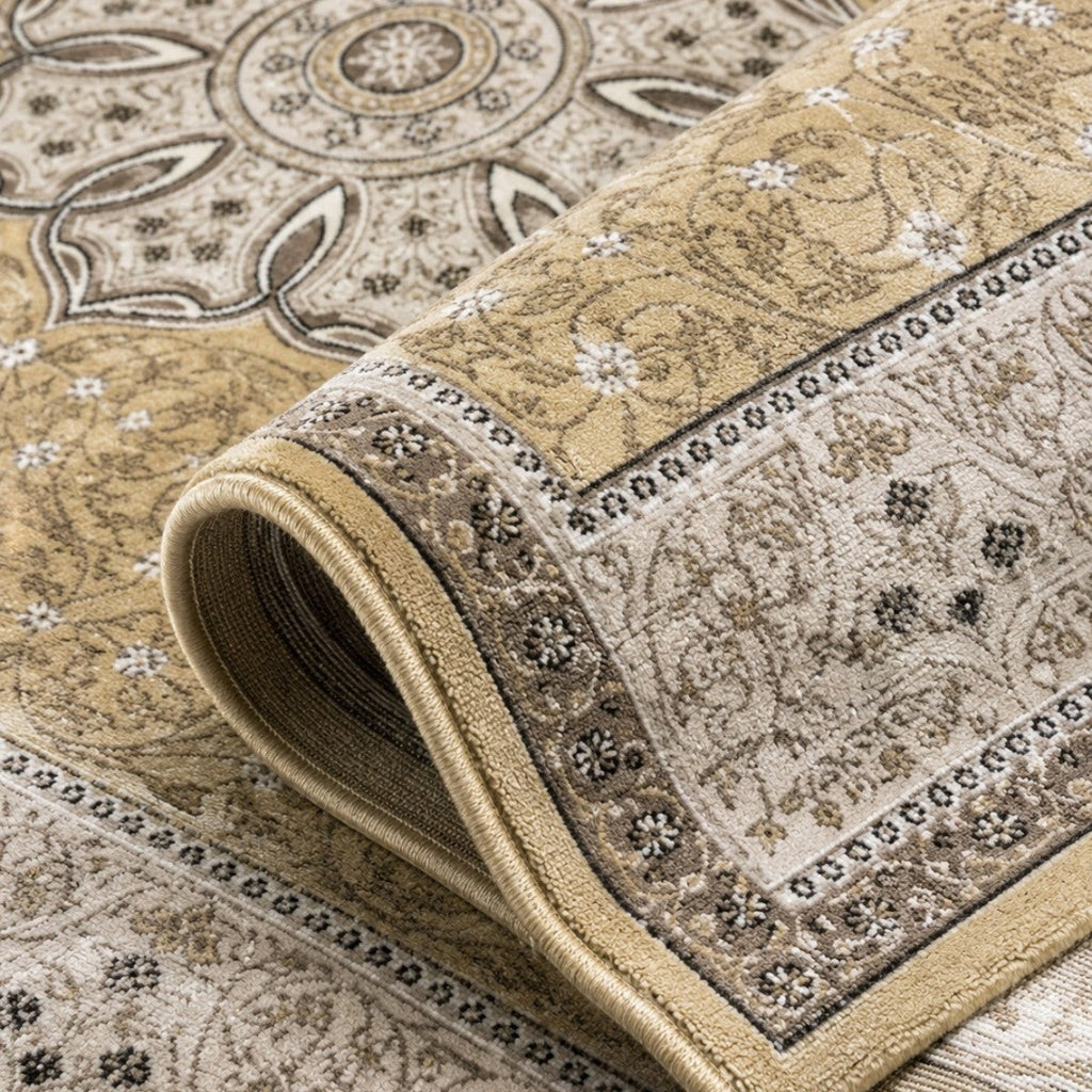 CarpetlyHome Ottoman világos bézs és arany színű, klasszikus ornamentikus mintás polipropilén szőnyeg