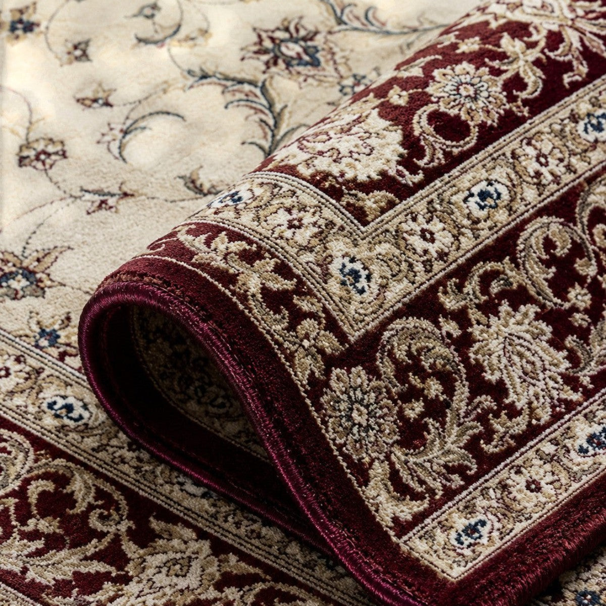 CarpetlyHome Ottoman bordó-krém színű, klasszikus mintás, 12 mm szálhosszúságú polipropilén szőnyeg