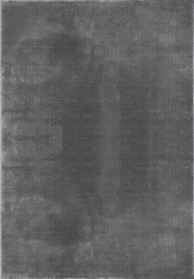 CarpetlyHome Royal Plüss egyszínű antracit szürke szőnyeg, 100% polipropilén, 12 mm szálhossz.