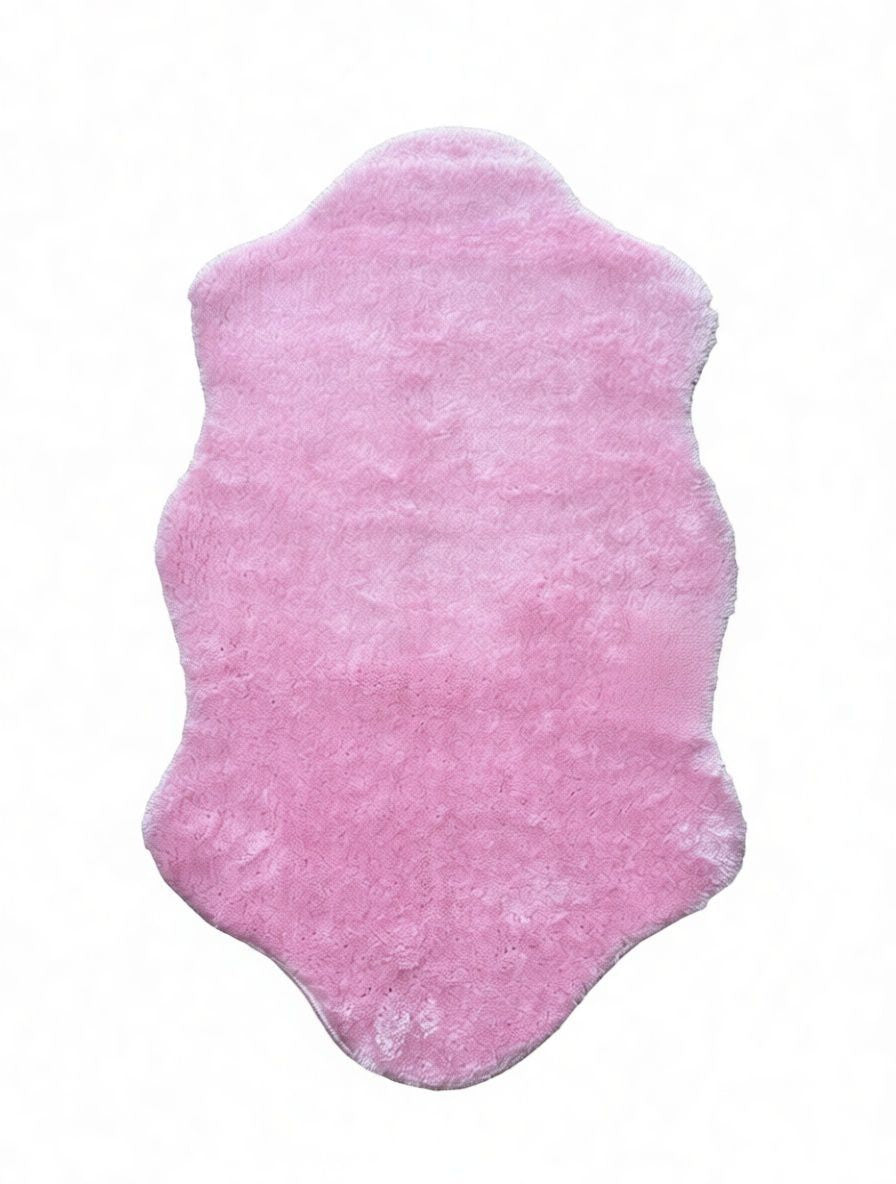 CarpetlyHome rózsaszín, shaggy hatású, V alakú fürdőszobai szőnyeg, 100% polipropilén, 30 mm szálhossz.