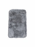 CarpetlyHome Scott világos szürke, 50x80 cm-es, puha polipropilén fürdőszoba szőnyeg csúszásgátló gumis hátoldallal.